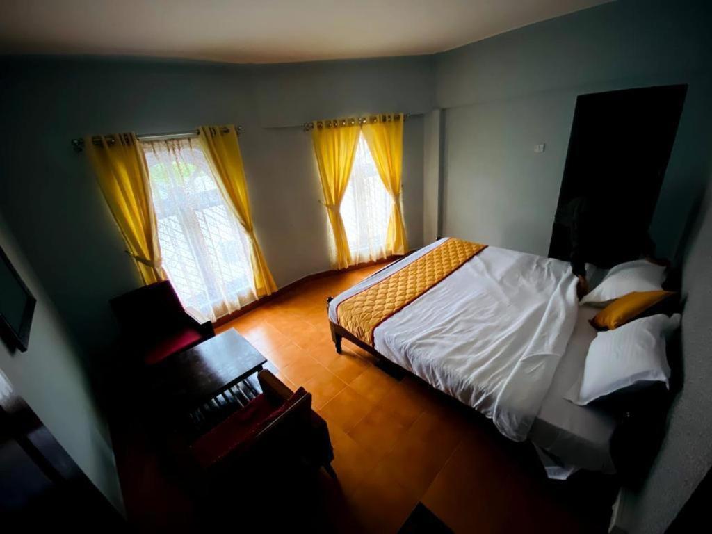 Hotel Bob Leisure à Ooty Extérieur photo