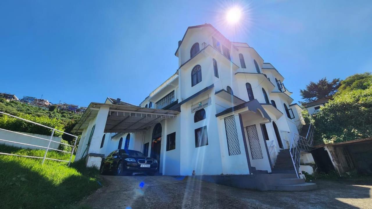 Hotel Bob Leisure à Ooty Extérieur photo