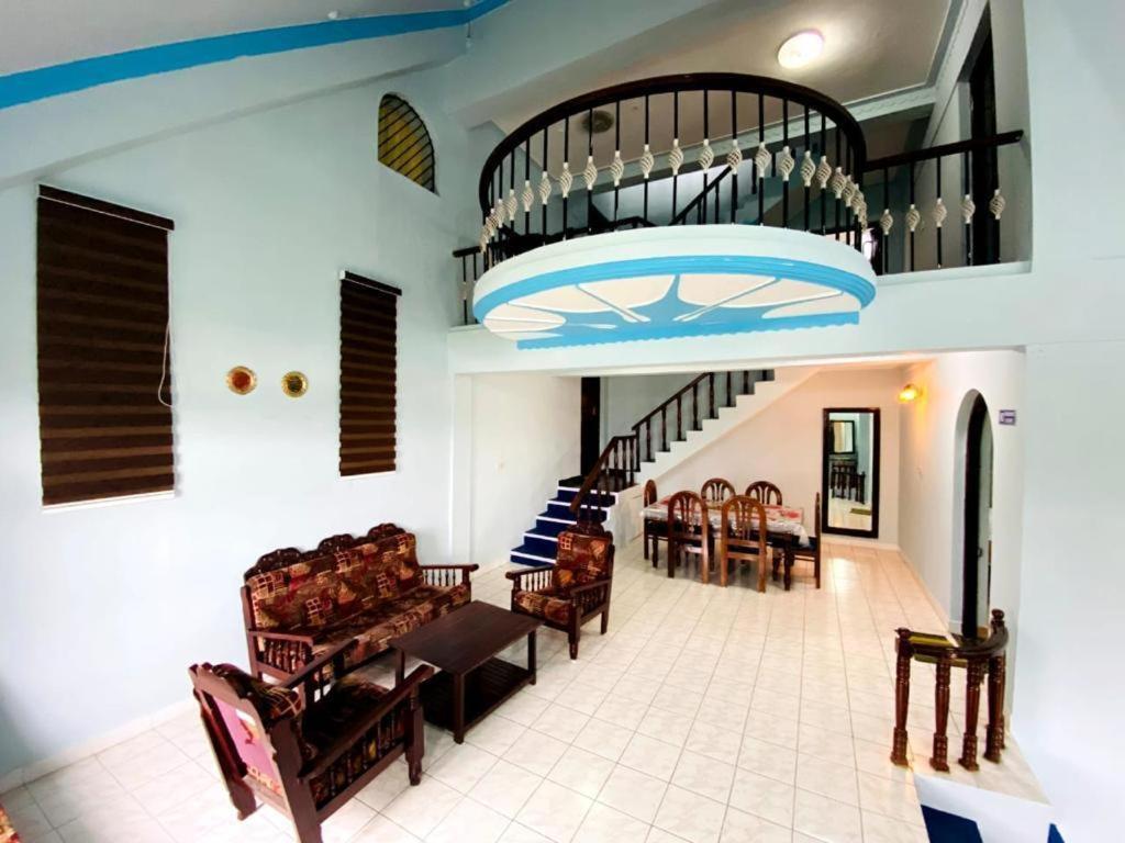 Hotel Bob Leisure à Ooty Extérieur photo