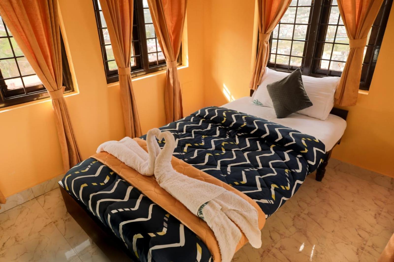 Hotel Bob Leisure à Ooty Extérieur photo